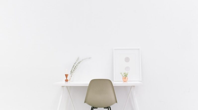 Photo Minimalist furniture