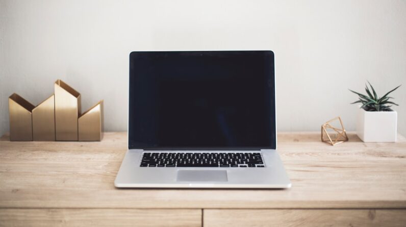 Photo Multigenerational workspace