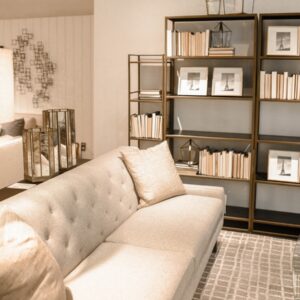 Photo "How Can I Design a Stylish and Functional Home Library or Reading Nook?"