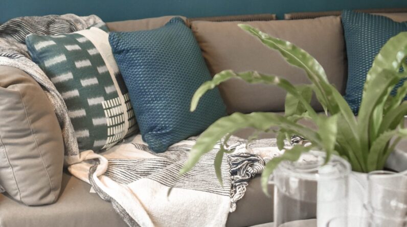 Photo "What Are the Current Interior Design Trends and How Can I Incorporate Them into My Space?"