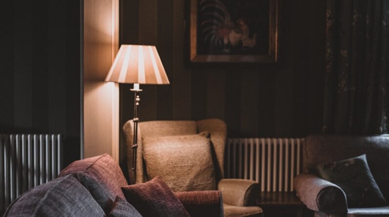 Photo "How Can I Effectively Use Lighting to Enhance the Ambiance and Mood of a Room?"
