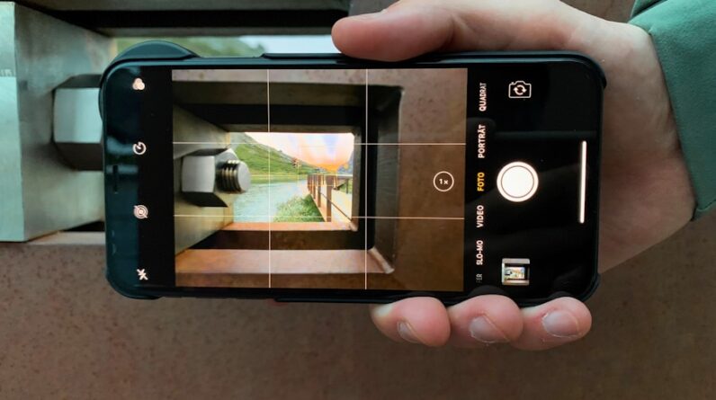 Photo "What Are the Latest Innovations and Technologies in Home Automation and Smart Home Design?"