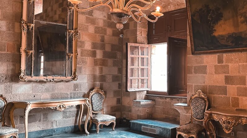 Photo Classic chandelier