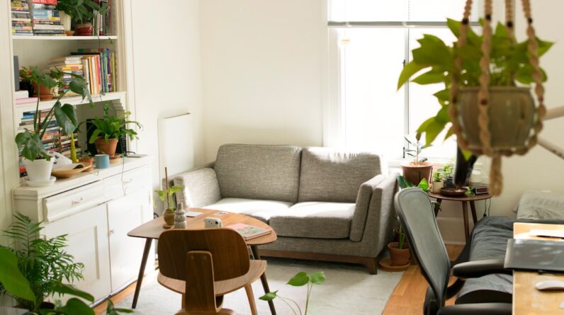 Photo Spacious living