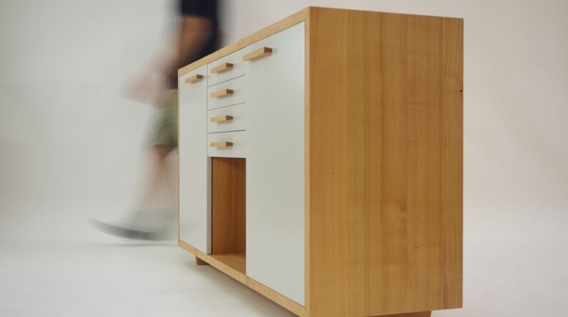 Photo Minimalist furniture