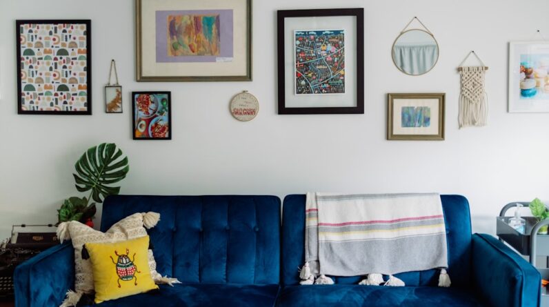 Photo Eclectic furniture