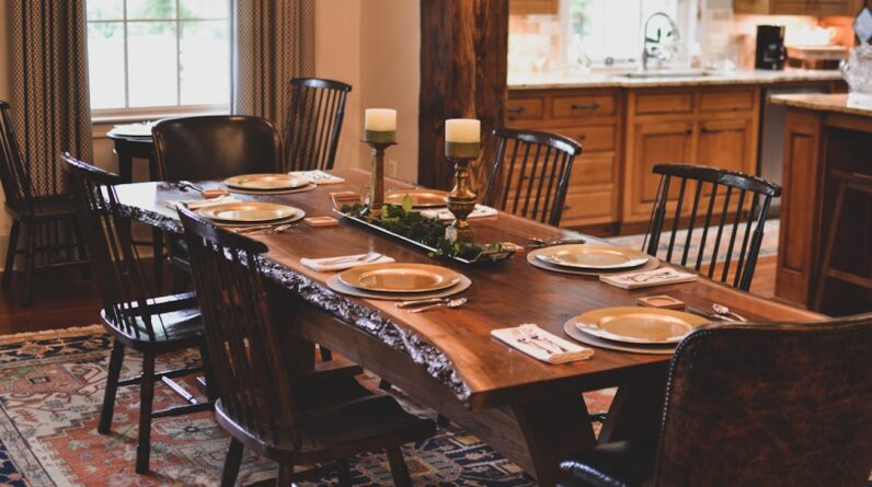 Photo Handcrafted furniture